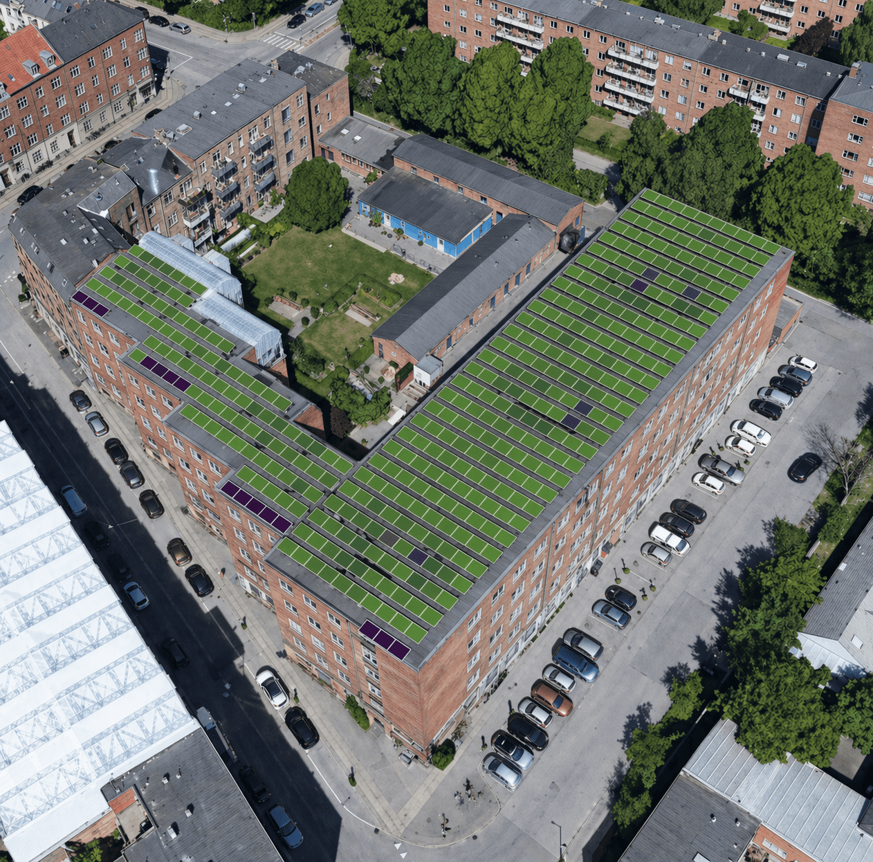 Vorschau der KI-Solarplanung mit einem Gebäude für automatisiertes PV-Design